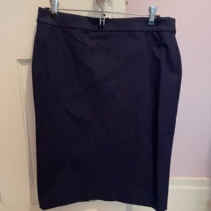 J Crew No. 2 Pencil skirt in navy stretch—never worn!
